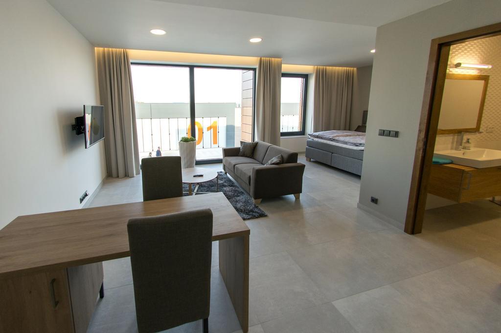 Mg Restaurace/Luxury Apartments Млада-Болеслав Экстерьер фото