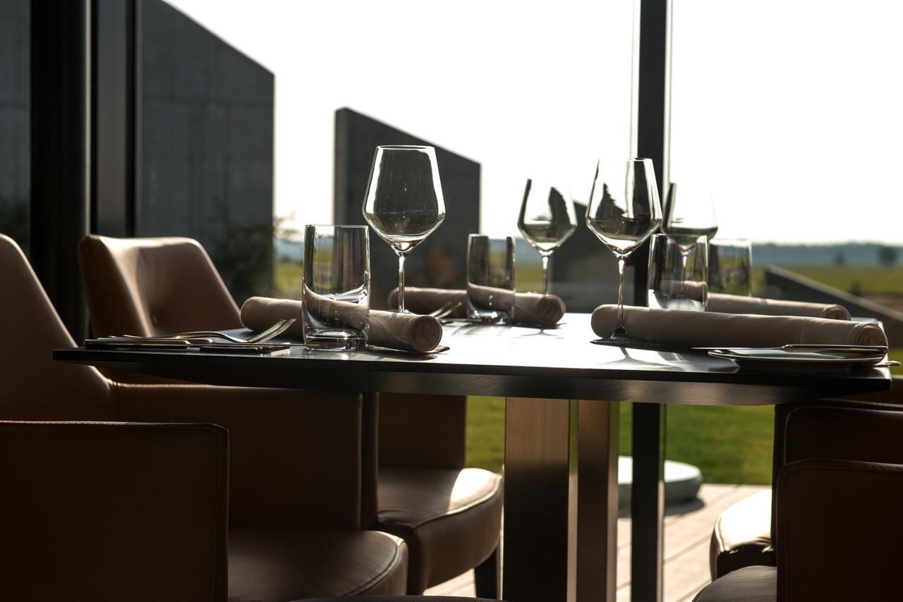 Mg Restaurace/Luxury Apartments Млада-Болеслав Экстерьер фото