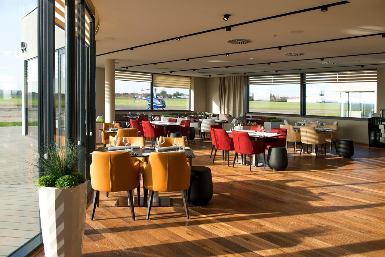 Mg Restaurace/Luxury Apartments Млада-Болеслав Экстерьер фото